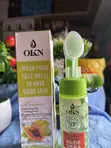 Foaming Face Wash with Built-in Silicone Brush - 4