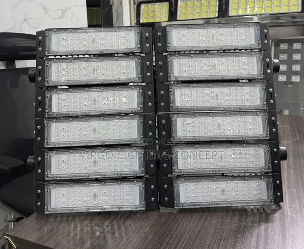 600W LED Flood Light - 1
