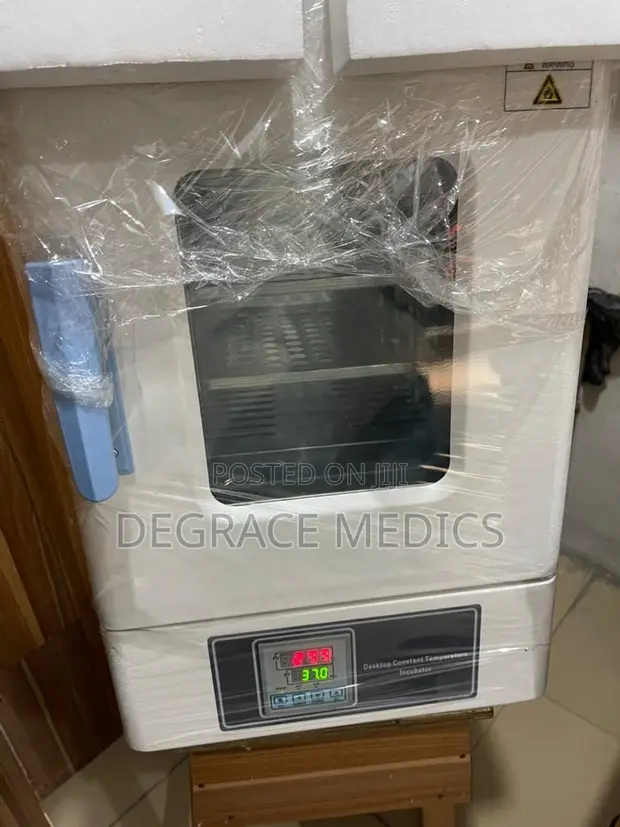 Laboratory Incubator - Brand New - 1