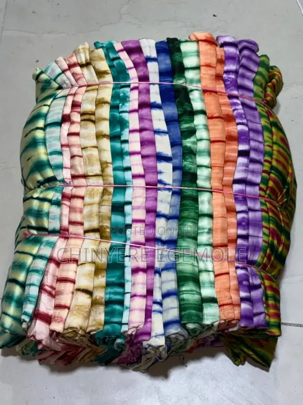 Adire Batik Crepe Stripe Cotton Fabric (4 Yards) - 1