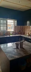 14-Bedroom Bungalow with Church and School in Ijebu Ode - 3