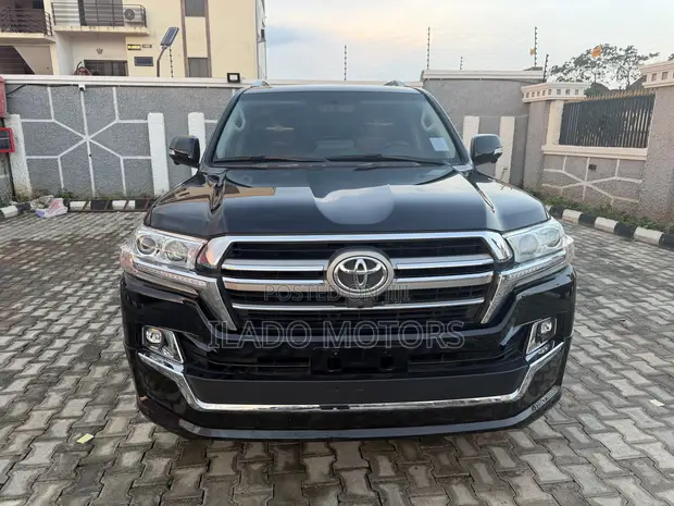 Toyota Land Cruiser 5.7 V8 VXR 2020 Black - 1