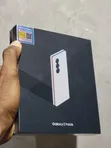 Samsung Galaxy Z Fold6 512GB Gold - 1