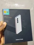 Samsung Galaxy Z Fold6 512GB Gold - 5
