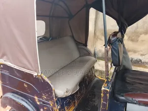 2004 Tricycle - CNG Converted
