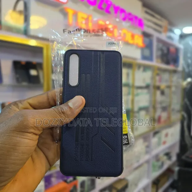 Huawei P20 Pro Dark Blue Textured Leather Case - 1