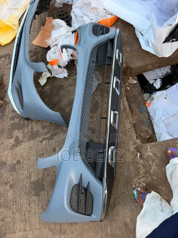 Mercedes-Benz GLC300 2017 Complete AMG Front Bumper - 1