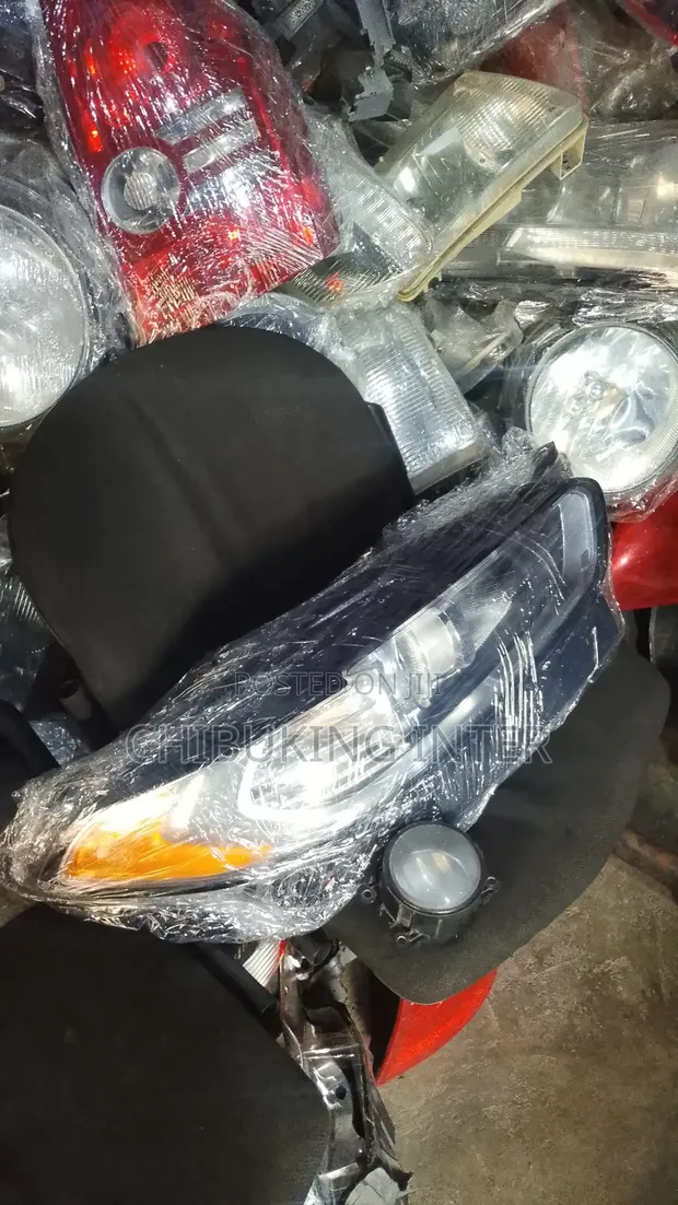 Ford Fusion Headlight, Ford Edge Headlight & Rear Light (Tokunbo) - 1