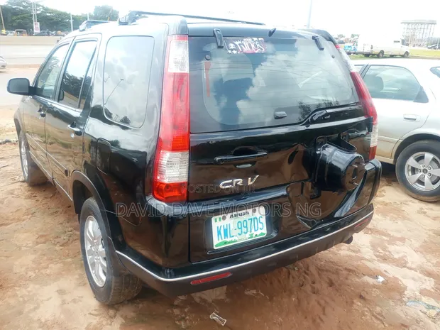 Honda CR-V 2006 Black - 1