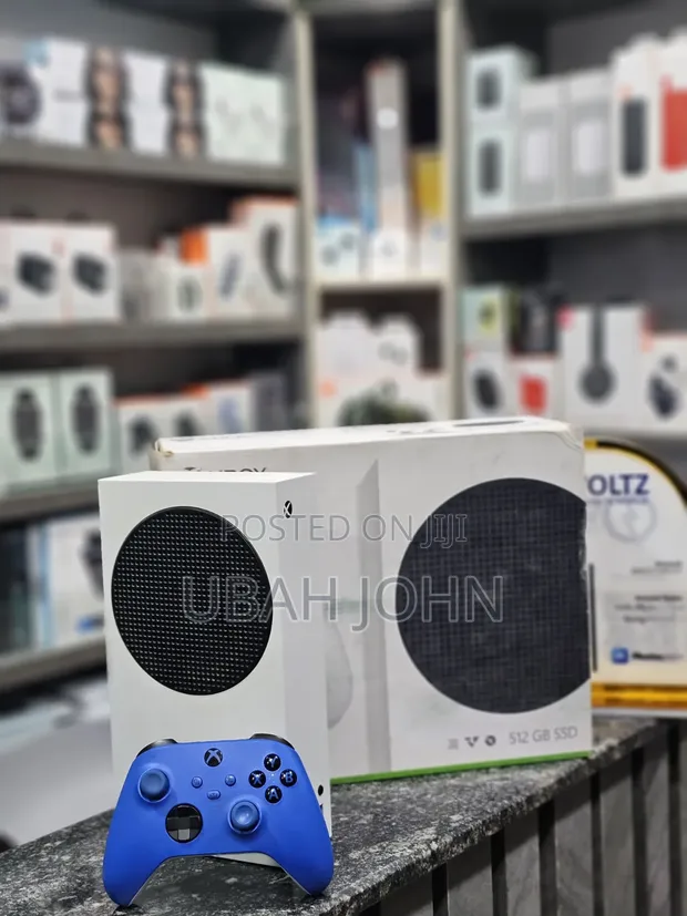 Open Box Xbox Series S 512GB Digital Edition - 1