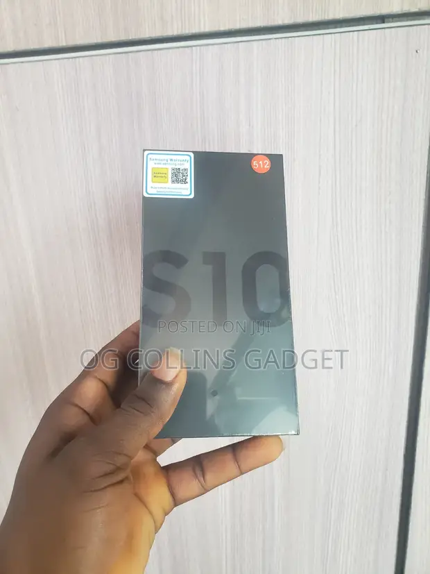 New Samsung Galaxy S10 512GB Black - 1