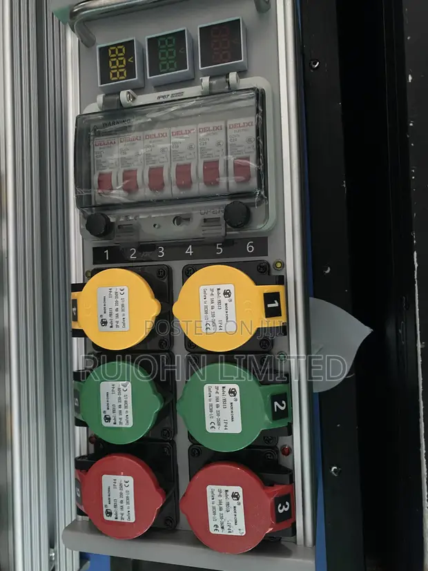 Brand New 6-Way Power Distribution Box - 1