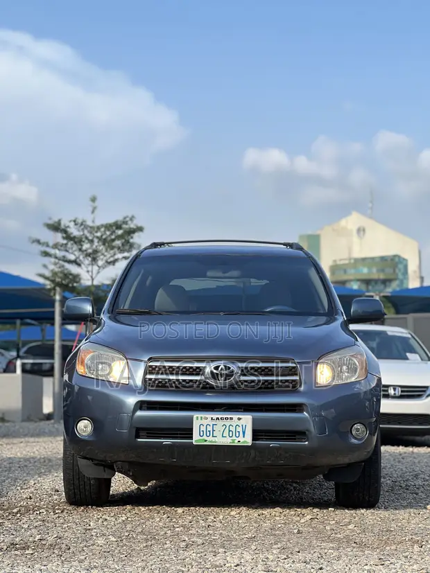 Toyota RAV4 V6 SUV 2007 - 1