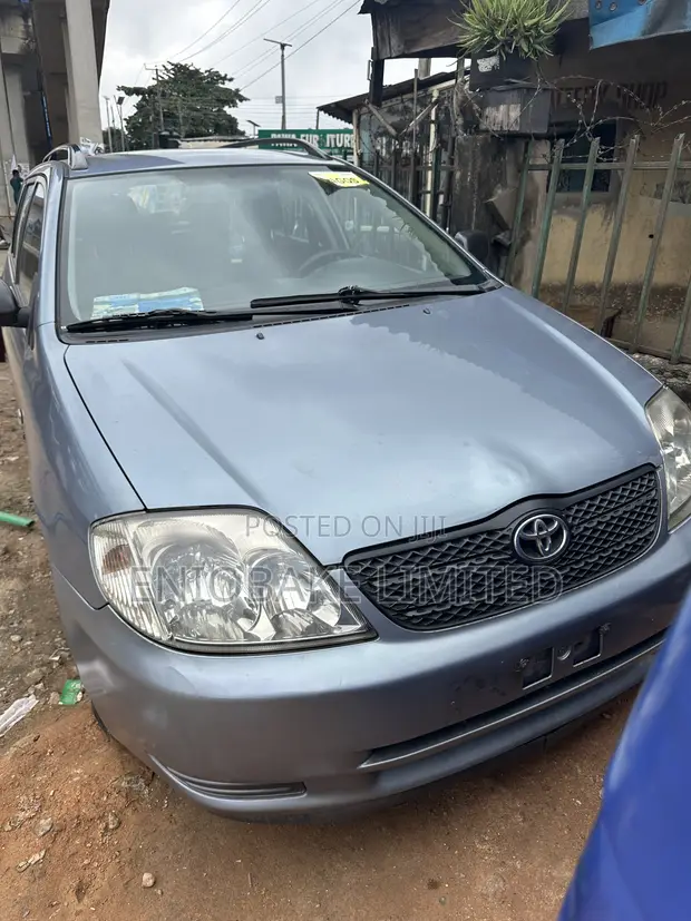Toyota Corolla 1.9 D Liftback 2000 Blue - 1