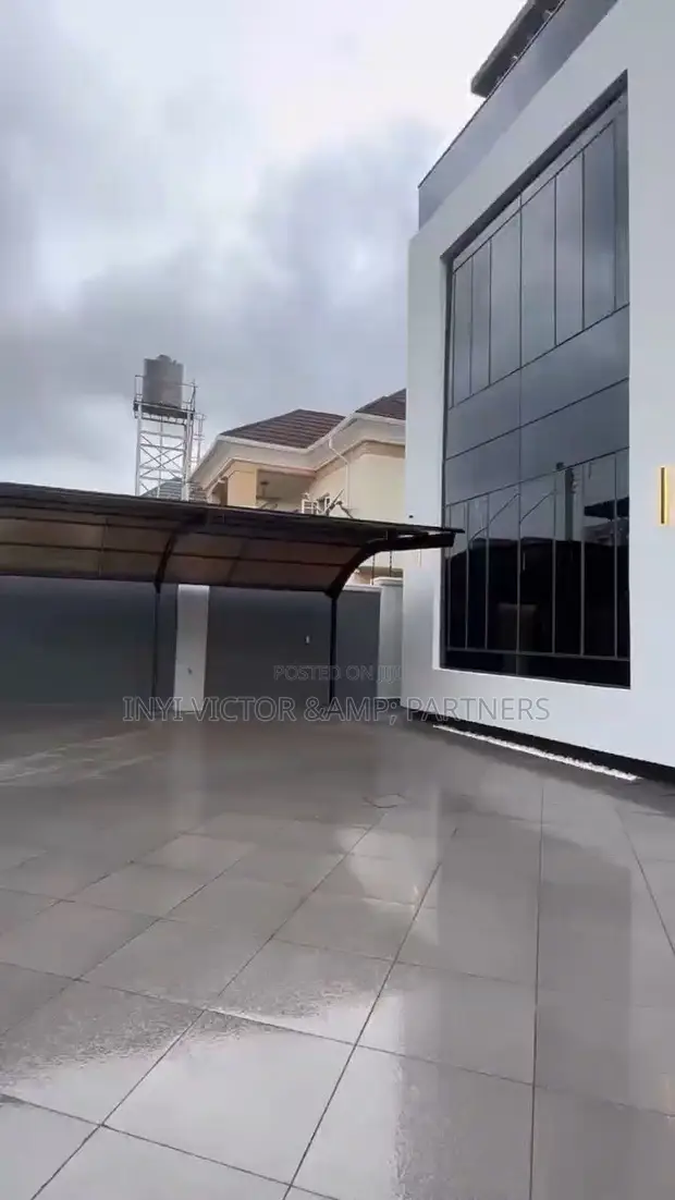 5-Bedroom Duplex for Sale in Apo Resettlement, Abuja - 1