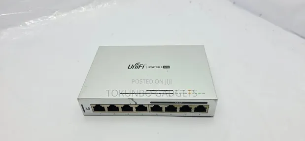 Ubiquiti UniFi Switch 8 60W PoE 8-Port Gigabit - 1