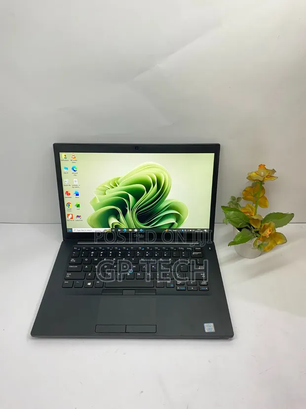 Dell Latitude 7490 Laptop - Core i7, 8GB RAM, 256GB SSD - 1