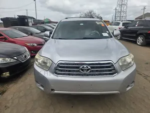 Toyota Highlander Limited 2010 Silver