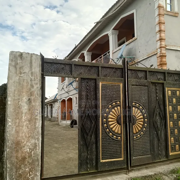 19 Dakin Gidan Jama'a a Igando, Ibeju Lekki don Siyarwa - 1