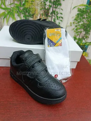 Sneakers masu salo - Sababbi