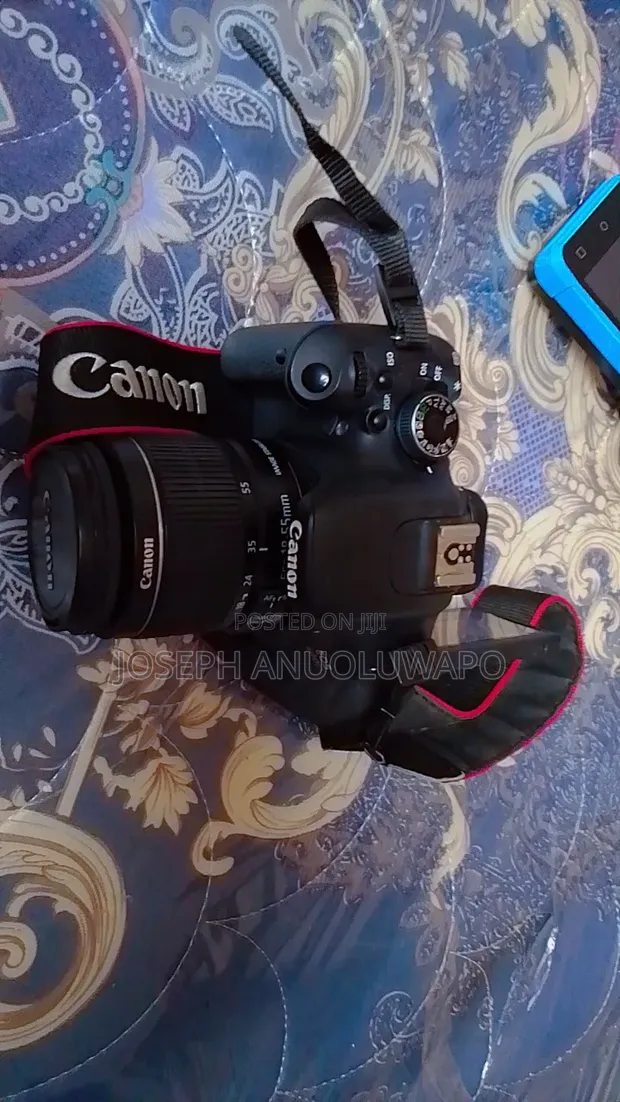 Canon EOS 600D DSLR Camera - 1
