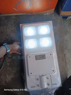 100W AKT Hasken Titin Rana