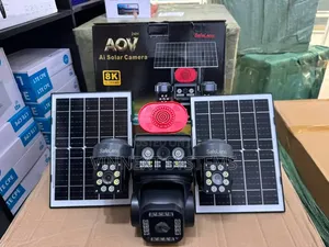 Kyamaran CCTV Biyu na Solar Mai Lens Hudu tare da Katin Memory