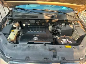 2012 Toyota RAV4 3.5 Limited 4x4 Gold