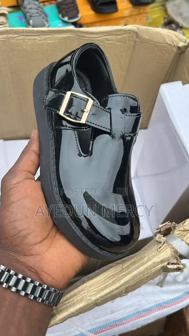 Brave Back to School Shoes for Girls (Sizes 31-36) - 1