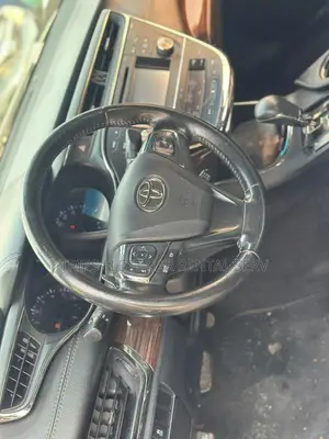 Toyota Avalon for Rent - Self Drive Available