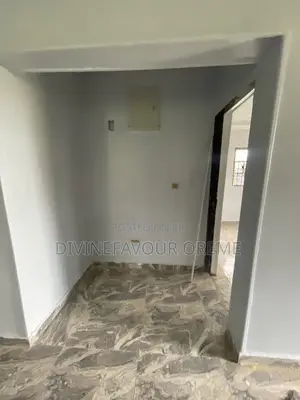 Gidan haya mai dakuna 2 da kayan daki a Kubwa