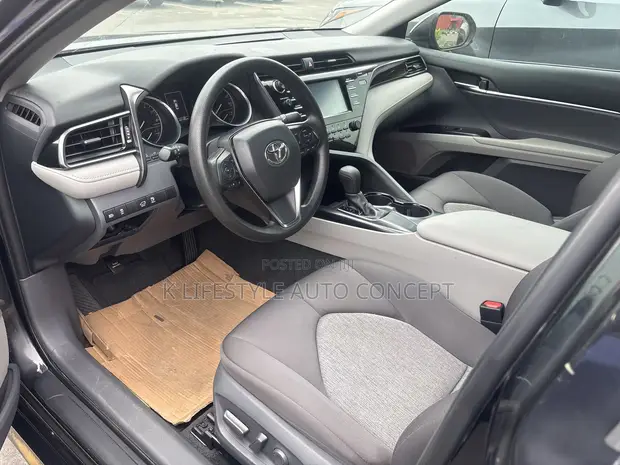 Toyota Camry 2019 Black - 1