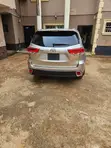 2016 Toyota Highlander XLE V6 4x4 SUV - 4