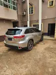 2016 Toyota Highlander XLE V6 4x4 SUV - 5