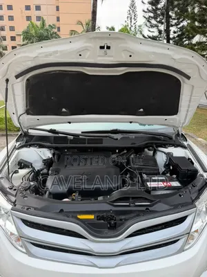 Toyota Venza Limited 2013 Off-White