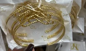 3-in-1 Na Musamman Bangle Set