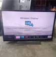 Toshiba 32" Full HD Smart LED TV - 2