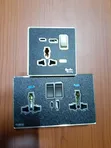 Berlin Sand Acrylic USB Socket - Black - 1