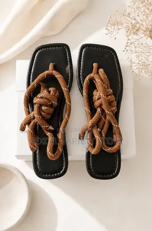 Luxury Rope Strap Flat Sandals - Black