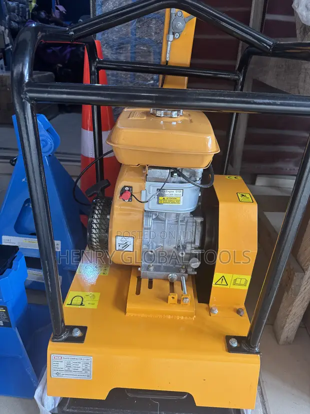 DGM C-120t Petrol Plate Compactor - 5.5-7.5 HP - 1
