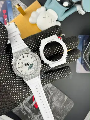G-Shock Stone Agogo 2-in-1 tare da Madadin Akwati