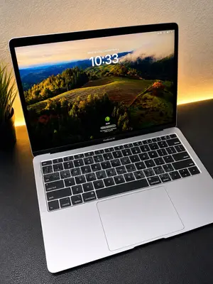 Apple MacBook Air 2018 13" Intel Core i5 8GB RAM 256GB SSD