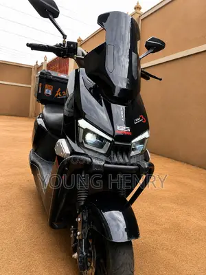 New Yadea M6 2025 Electric Scooter