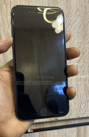 Apple iPhone 8 64GB Black