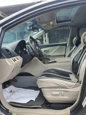 Toyota Venza Limited 2012 Gray