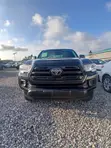 2018 Toyota Tacoma Black - 2
