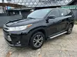 2019 Toyota Highlander LE V6 Black - 4
