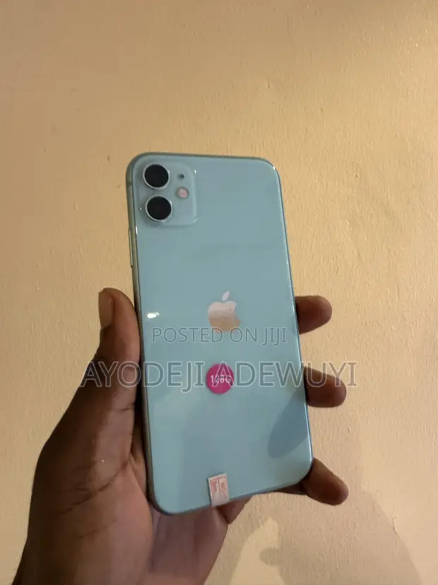 Apple iPhone 11 128GB Green - 1