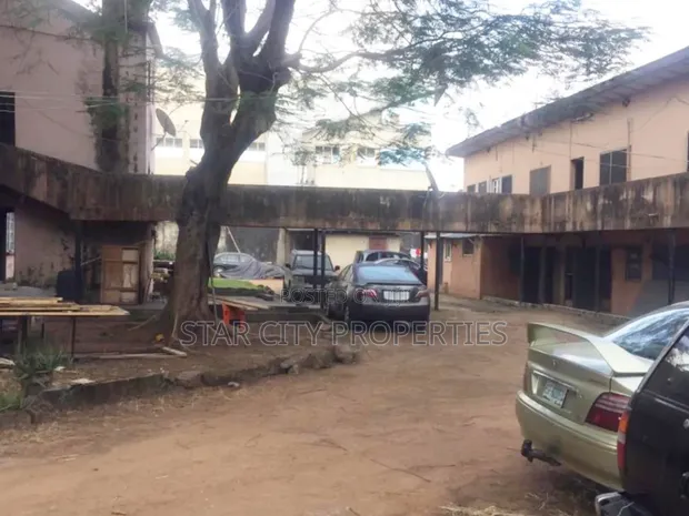 Cornerpiece 2400sqm Land on Ikorodu Road, Palmgrove - 1