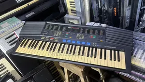 Used Yamaha PSR-E473 Electronic Keyboard
